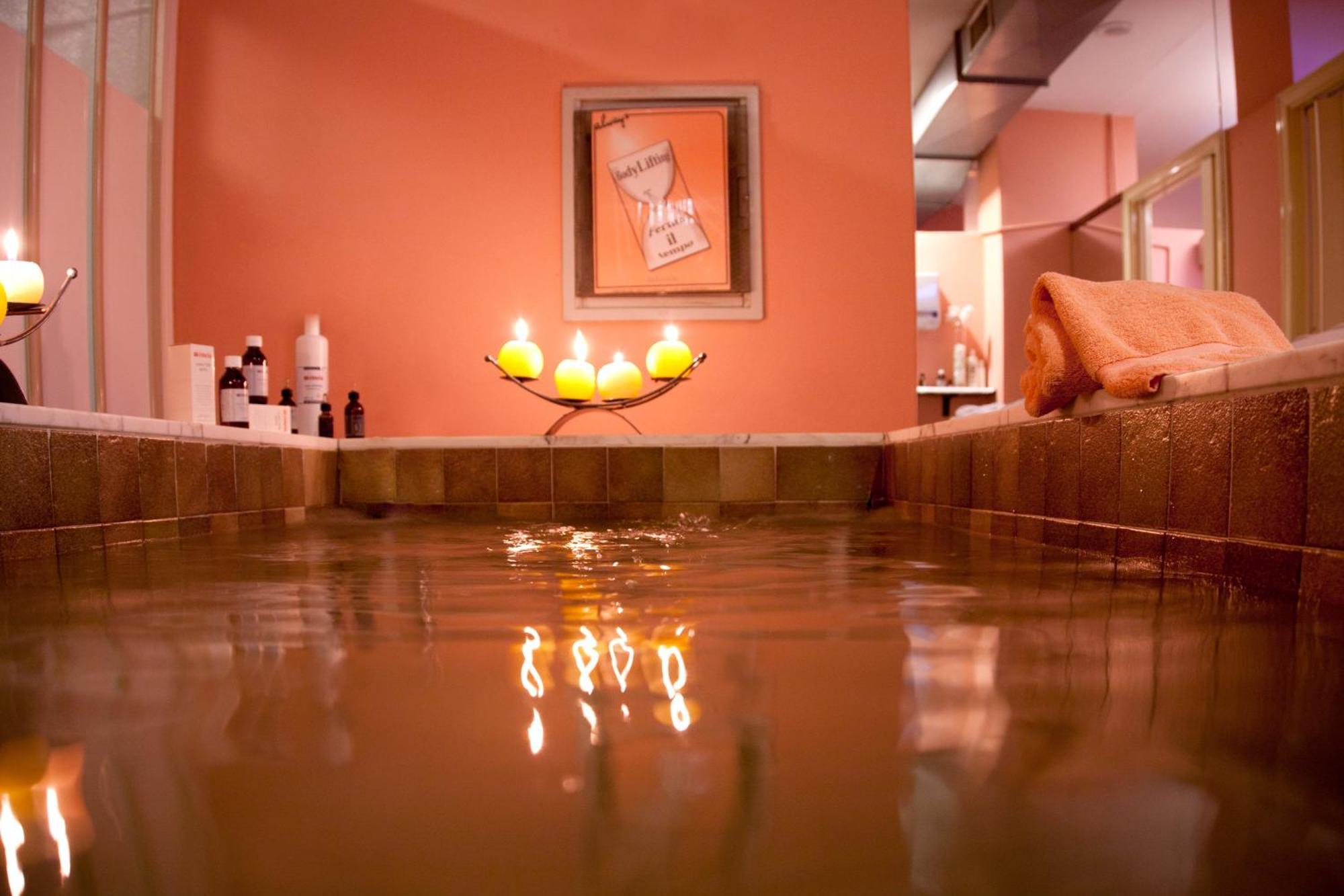 Hotel Villa Leri Monte Colombo Εξωτερικό φωτογραφία